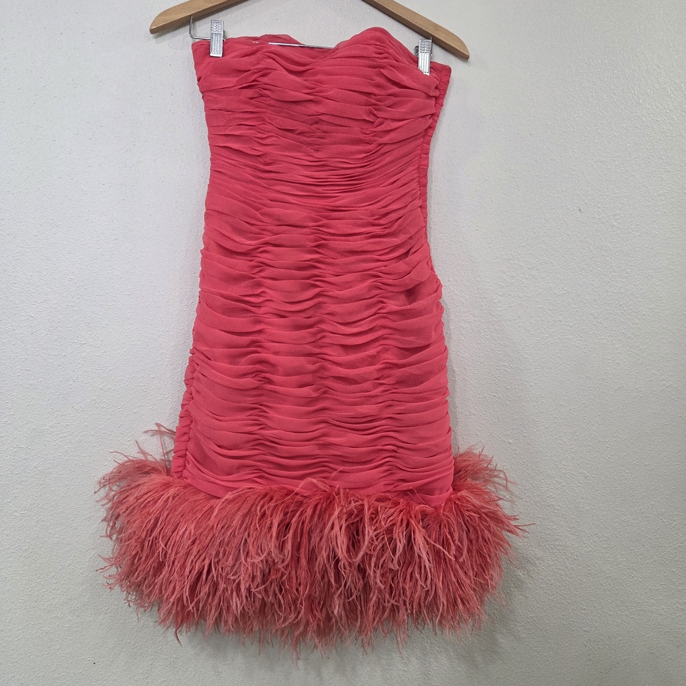 Victor Costa Coral Strapless Dress - Picture 3 of 14